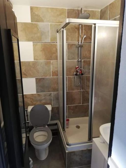 Le Nid Douillet Splendide Linge Fourni Apartment La Bourboule Exterior foto